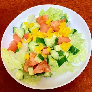 沢庵入り野菜サラダ